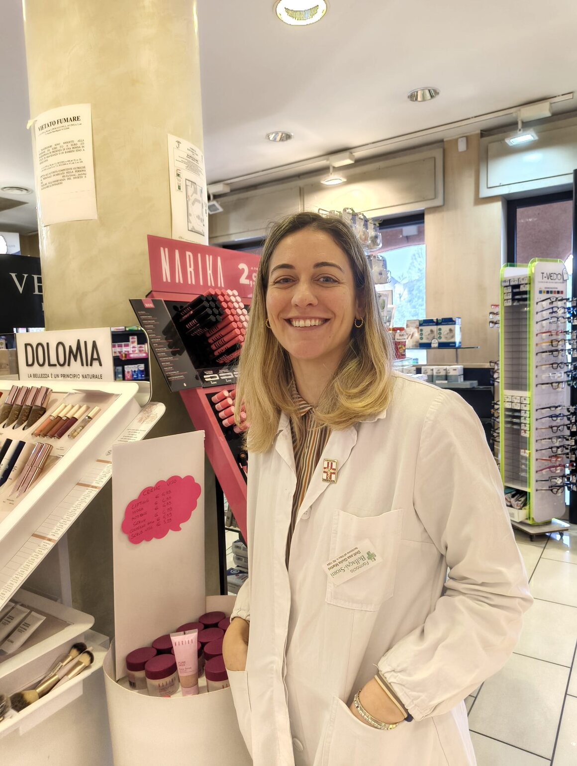 Ritratto della farmacista Chiara Verdi